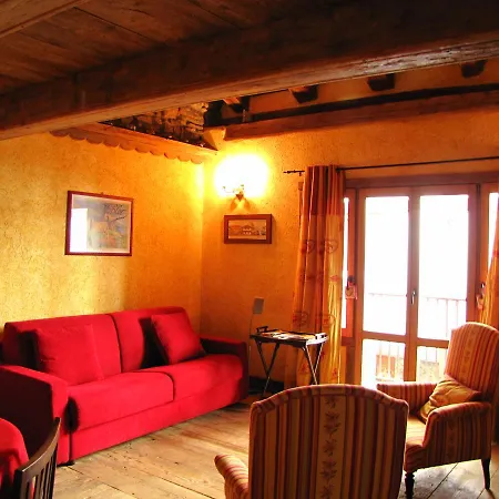 Casa Vacanze Via Roma Courmayeur